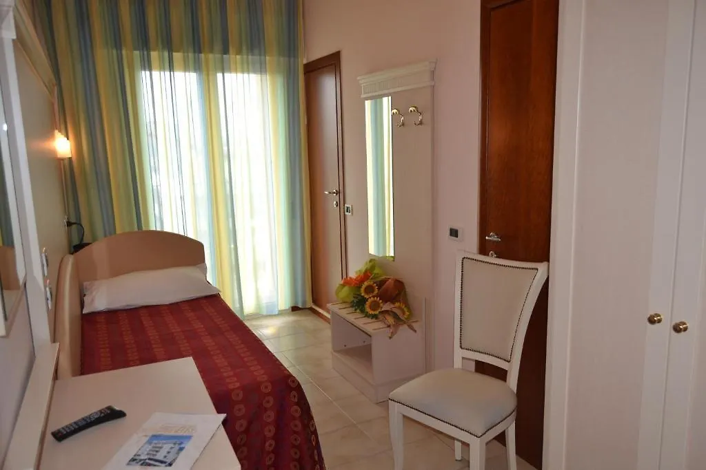 Hotel Zeus Rimini 3*,  Olaszország